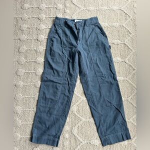 Old Navy woman’s cargo pants